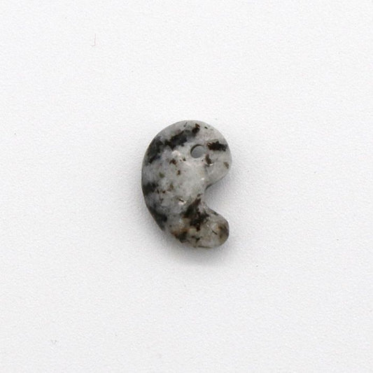 Kurama Stone Hook-shaped Pendant (Extra Small), Kyoto Prefecture Origin, Natural Stone, Power Stone