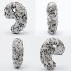 Hachigo Unryu Stone 30mm Hook-shaped Pendant, Ibaraki Prefecture Origin, Made in Japan, Japanese Famous Stone, Power Stone, Natural Stone, Color Stone
